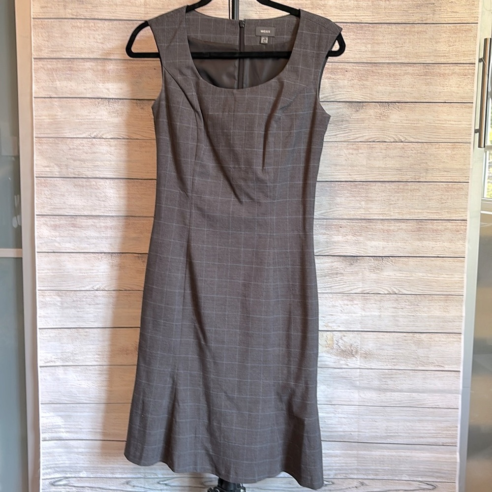 Size 34 Mexx plaid suit dress (fits like a US 4)
